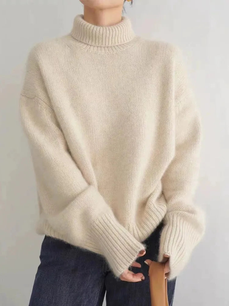 HAZEL - COZY HIGH-NECK WOOL SWEATER