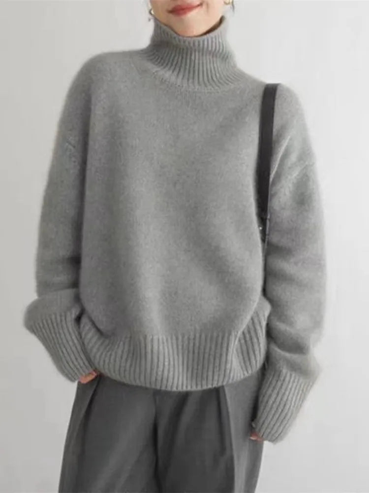 HAZEL - COZY HIGH-NECK WOOL SWEATER