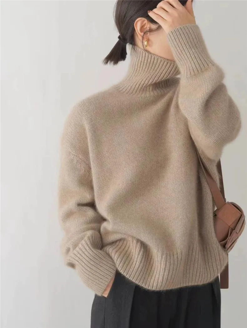 HAZEL - COZY HIGH-NECK WOOL SWEATER